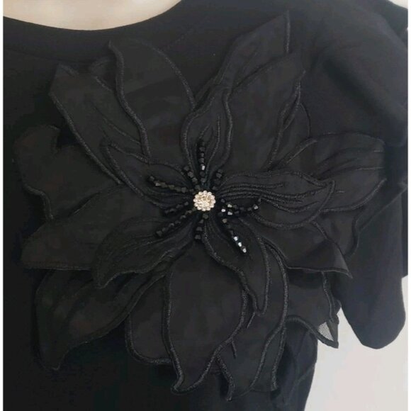 NWT BADGLEY MISCHKA BLACK BLOUSE FLOWER STONES DETAILS RUFFLE ACCENT TOP SMALL - Picture 8 of 9